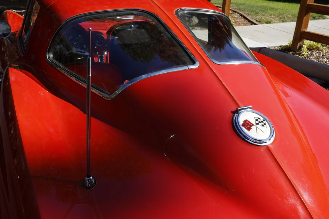 1963 Chevrolet Corvette C2 - Image 14 of 31