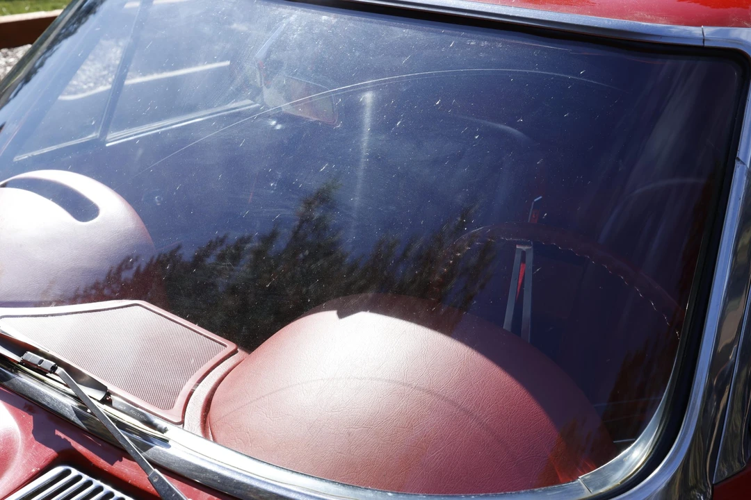 1963 Chevrolet Corvette C2 - Image 11 of 31