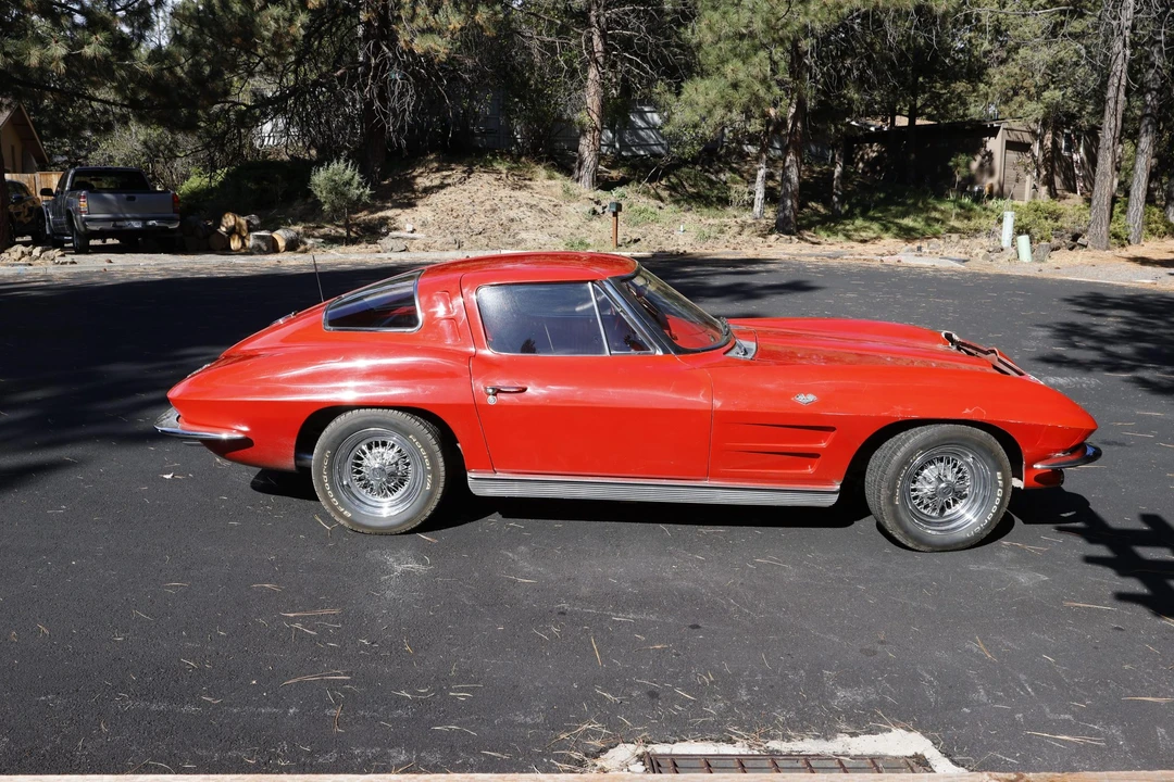 1963 Chevrolet Corvette C2 - Image 7 of 31