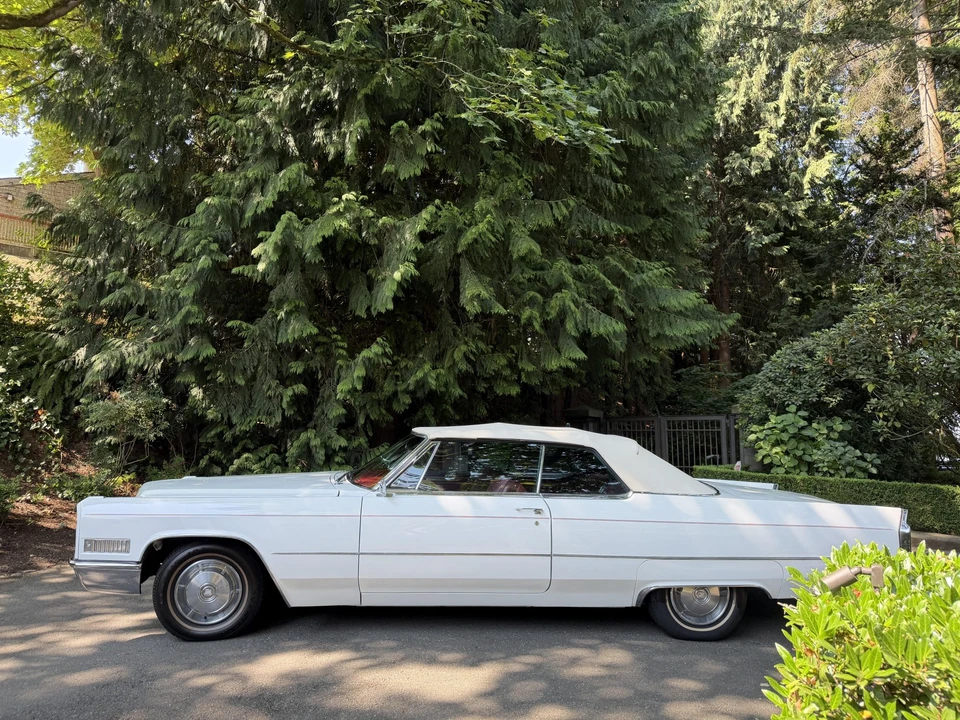 1966 Cadillac DeVille 3rd Gen - Image 26 of 31