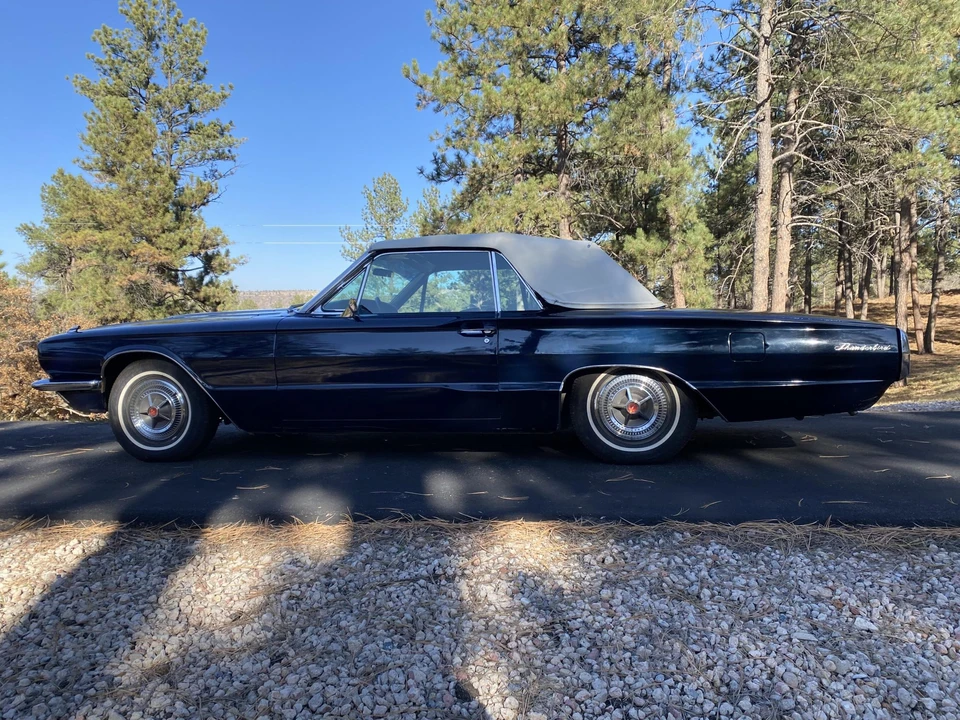 1966 Ford Thunderbird 4th Gen - Image 5 of 31