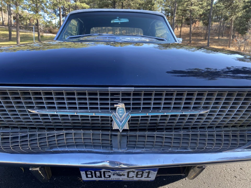 1966 Ford Thunderbird 4th Gen - Image 25 of 31