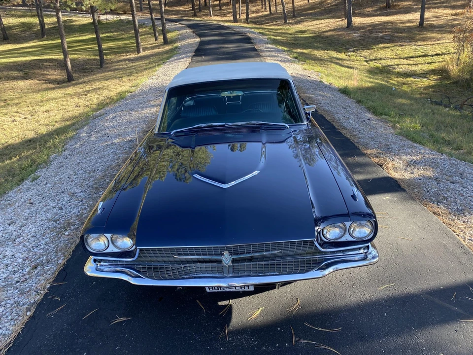 1966 Ford Thunderbird 4th Gen - Image 19 of 31