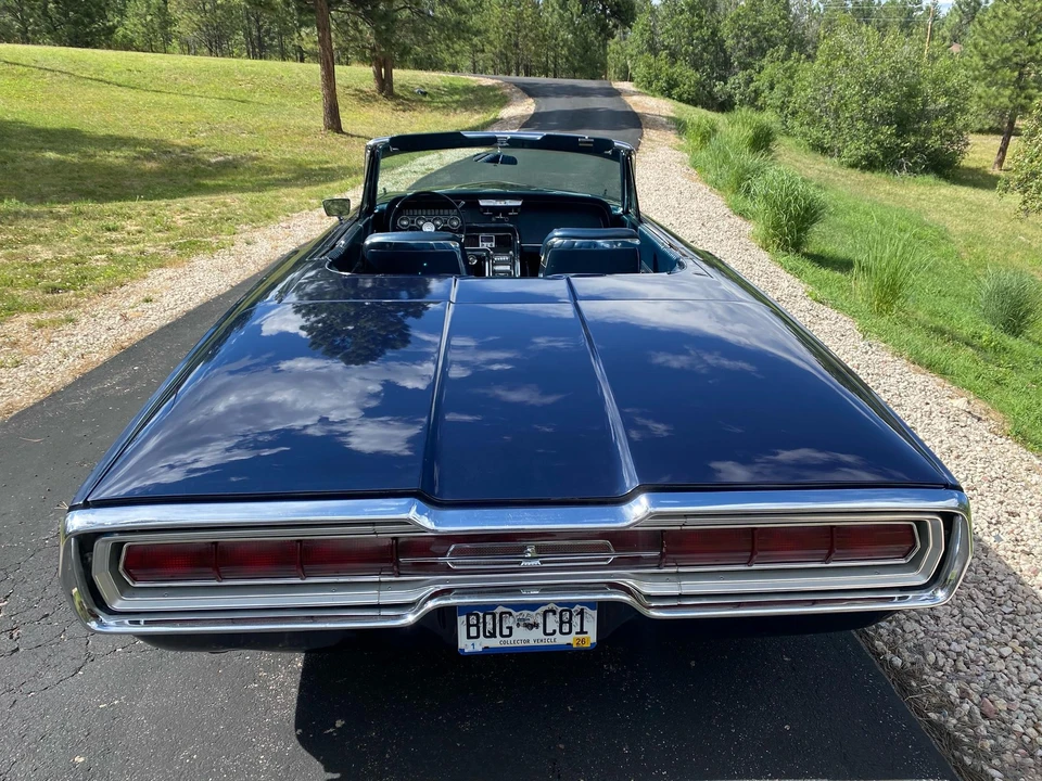 1966 Ford Thunderbird 4th Gen - Image 15 of 31