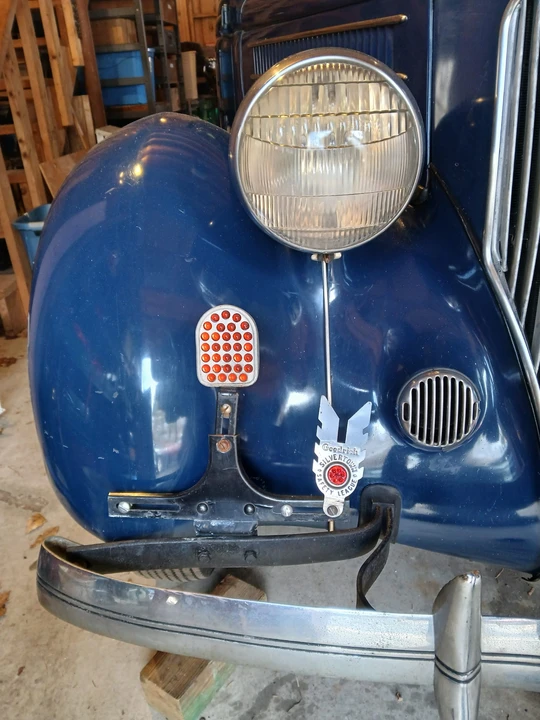 1936 Ford Standard & Deluxe & Super Deluxe - Image 11 of 31