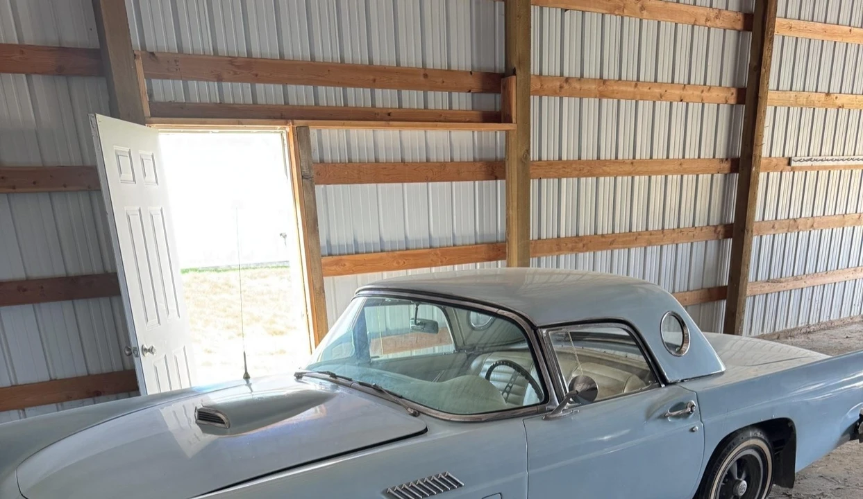 1957 Ford Thunderbird 1st Gen - Image 30 of 31