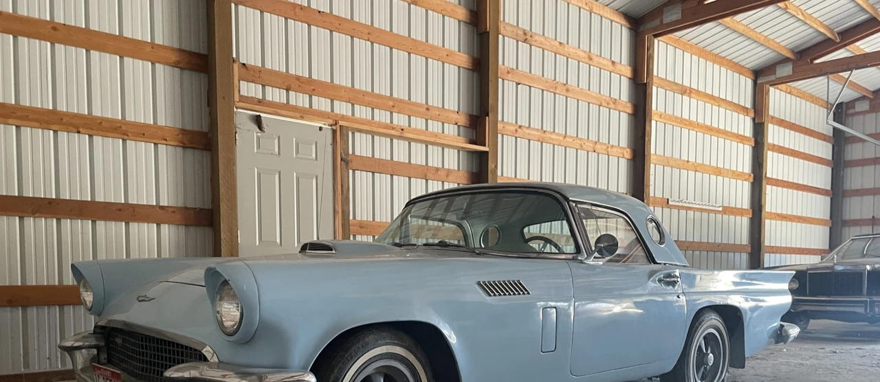 1957 Ford Thunderbird 1st Gen - Image 28 of 31