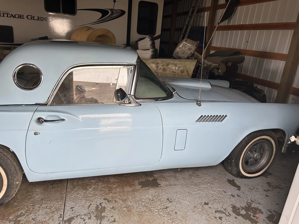 1957 Ford Thunderbird 1st Gen - Image 21 of 31