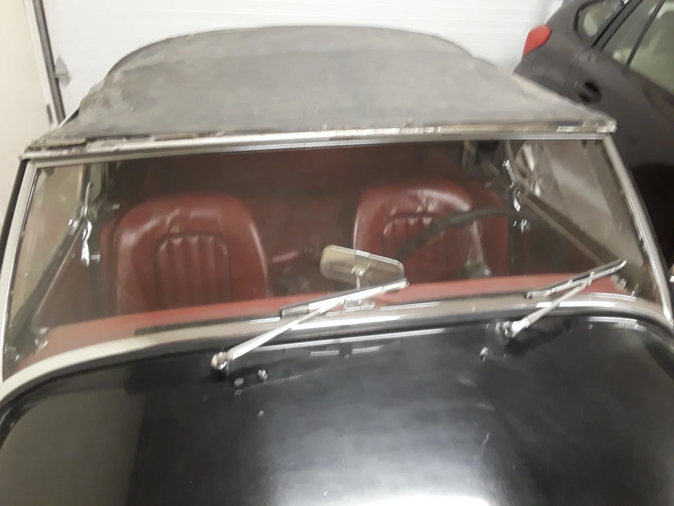 1962 Austin-Healey 3000 Mark II - Image 16 of 31