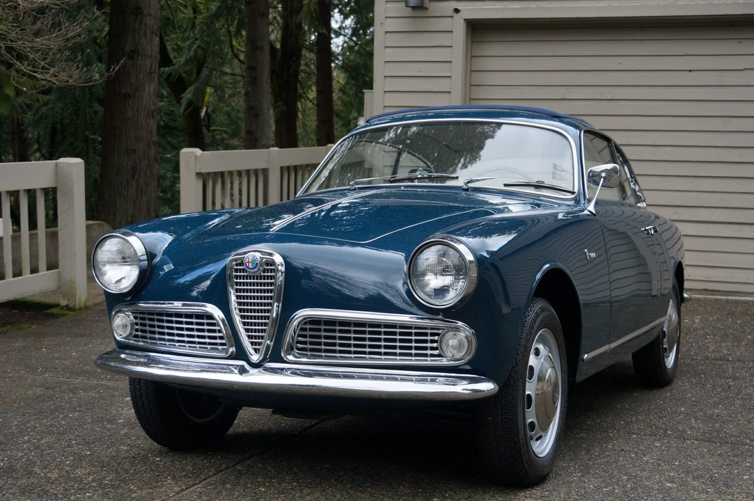 1964 Alfa Romeo Giulia Sprint GT - Image 8 of 31