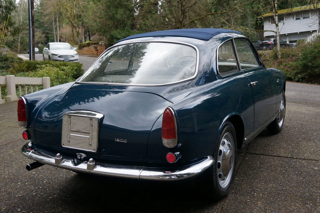 1964 Alfa Romeo Giulia Sprint GT - Image 24 of 31
