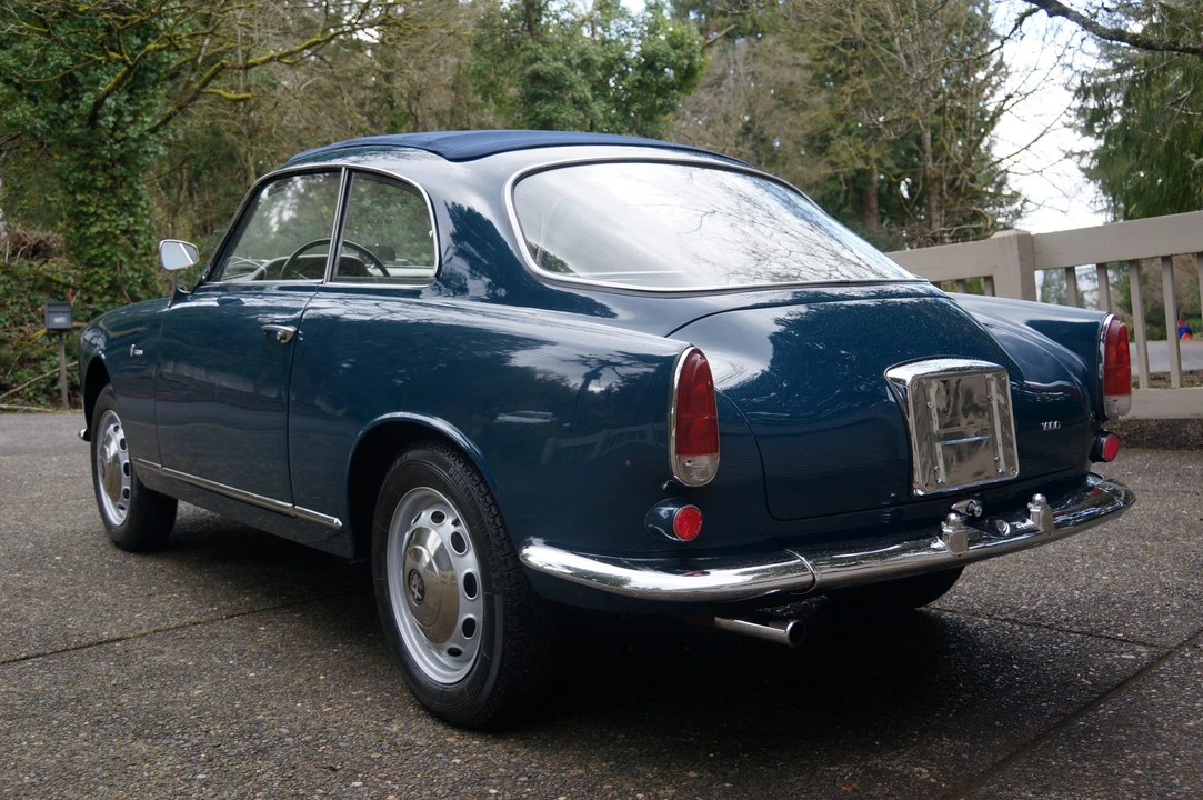 1964 Alfa Romeo Giulia Sprint GT - Image 17 of 31