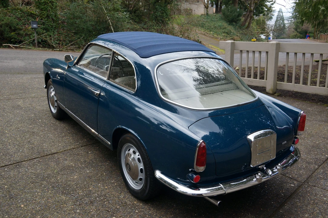 1964 Alfa Romeo Giulia Sprint GT - Image 19 of 31