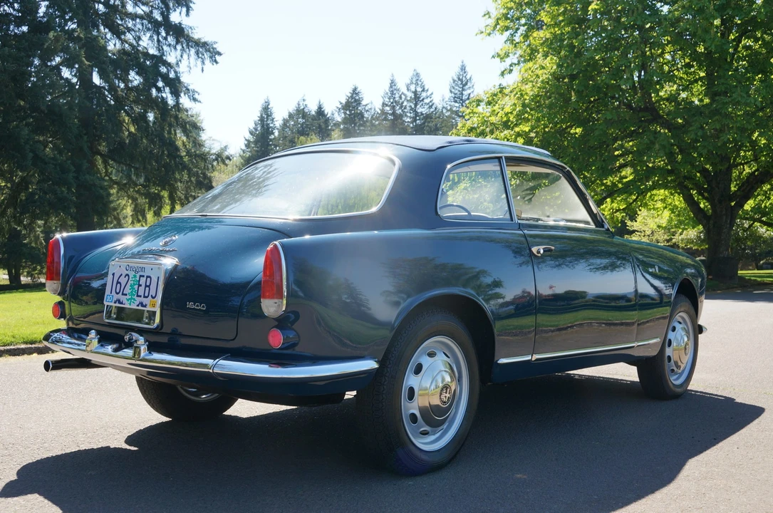 1964 Alfa Romeo Giulia Sprint GT - Image 21 of 31