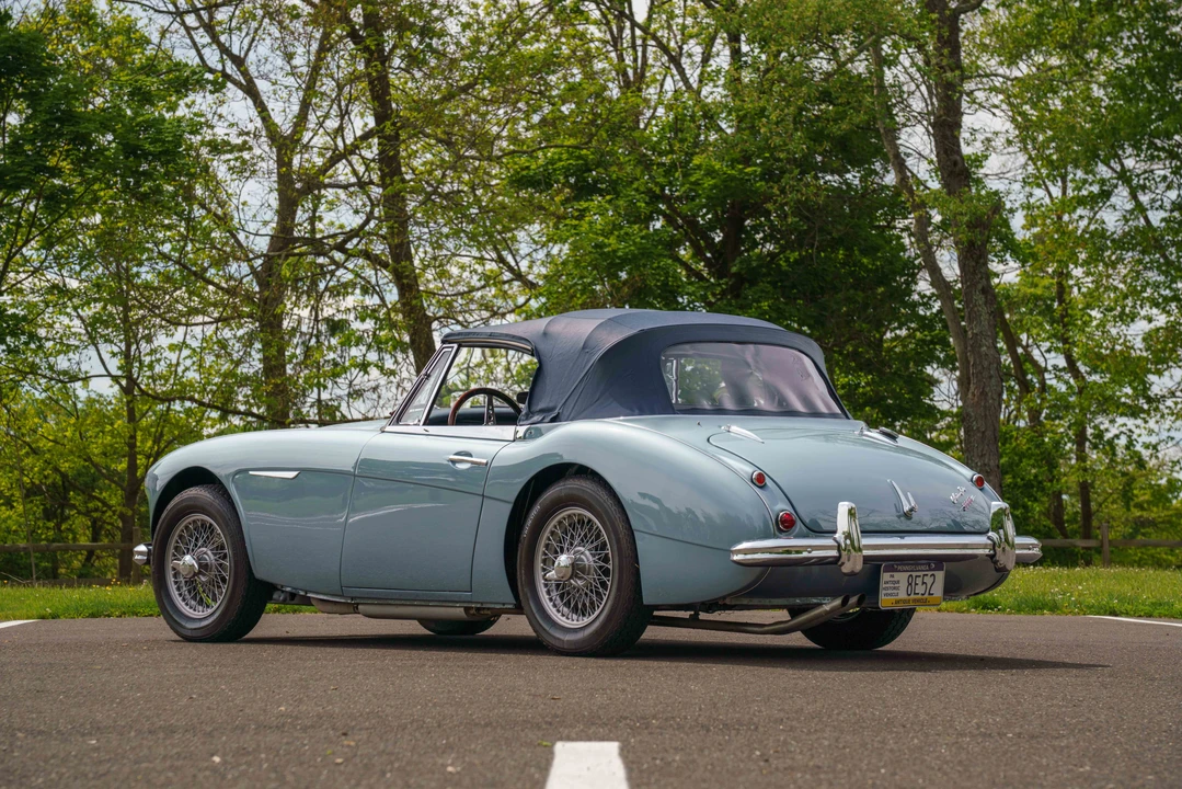 1964 Austin-Healey 3000 Mark III - Image 15 of 31