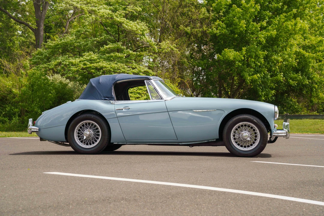 1964 Austin-Healey 3000 Mark III - Image 21 of 31
