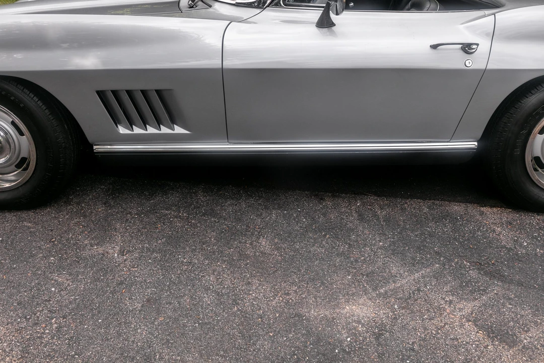 1967 Chevrolet Corvette C2 - Image 15 of 31