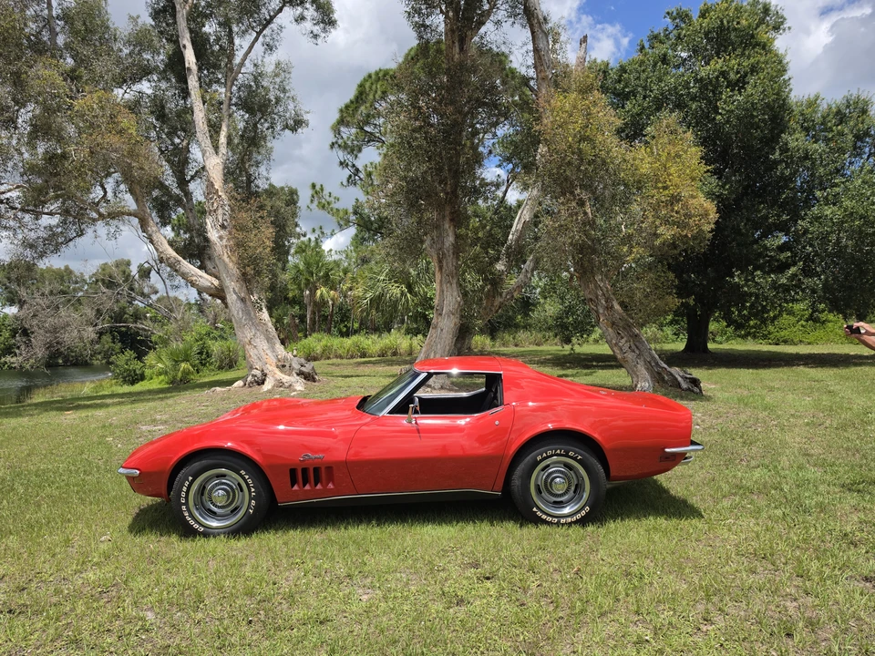 1969 Chevrolet Corvette C3 - Image 2 of 31