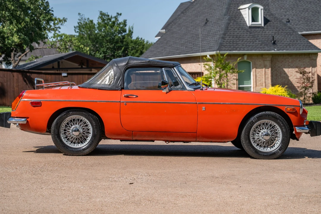1974 MG MGB Roadster - Image 13 of 31