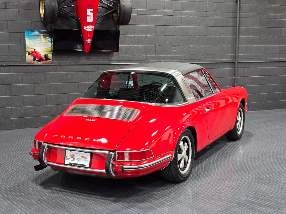 1971 Porsche 911 T F-Body LWB - Image 14 of 31