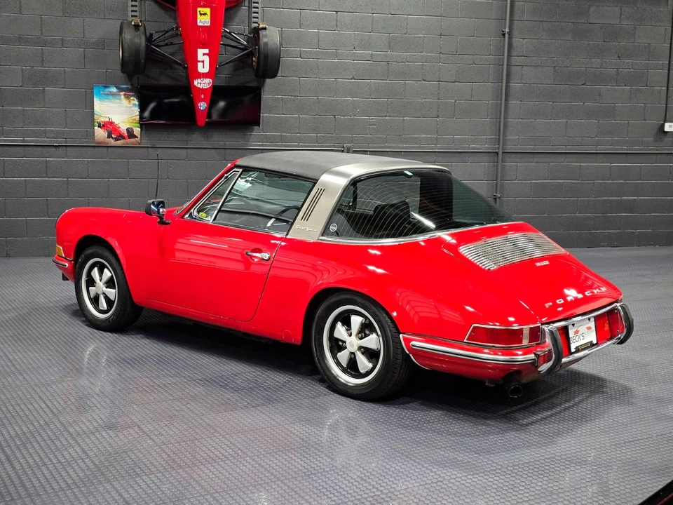 1971 Porsche 911 T F-Body LWB - Image 16 of 31