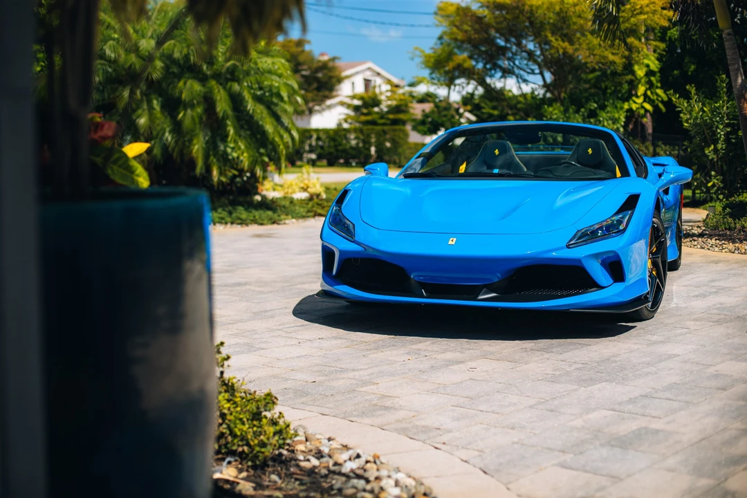2022 Ferrari F8 Spider - Image 17 of 31