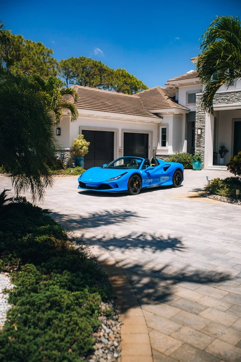 2022 Ferrari F8 Spider - Image 9 of 31