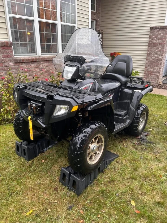 Polaris - Image 2 of 10