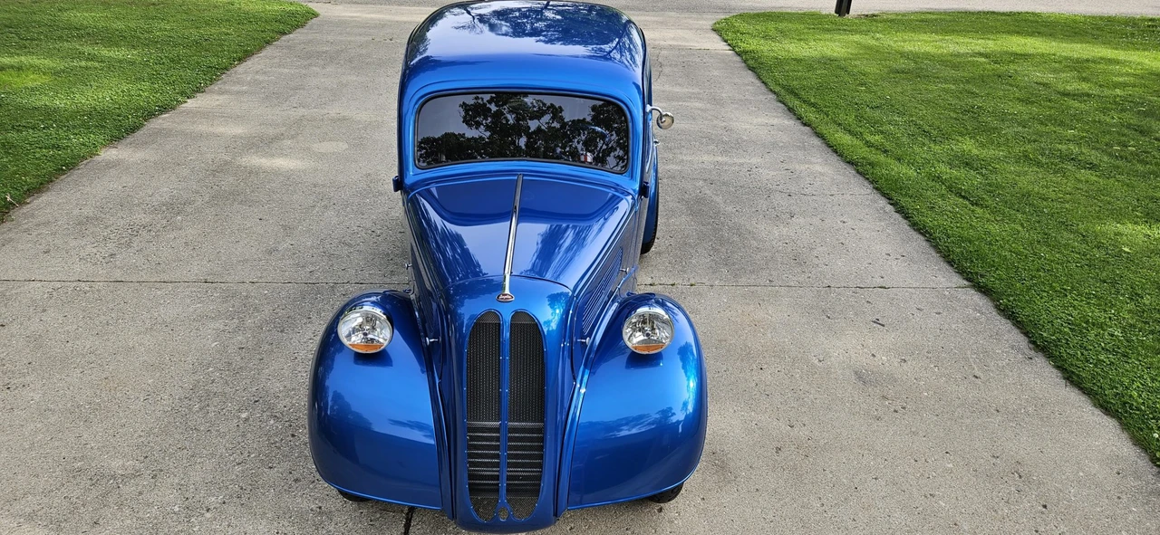 Ford Anglia - Image 14 of 31