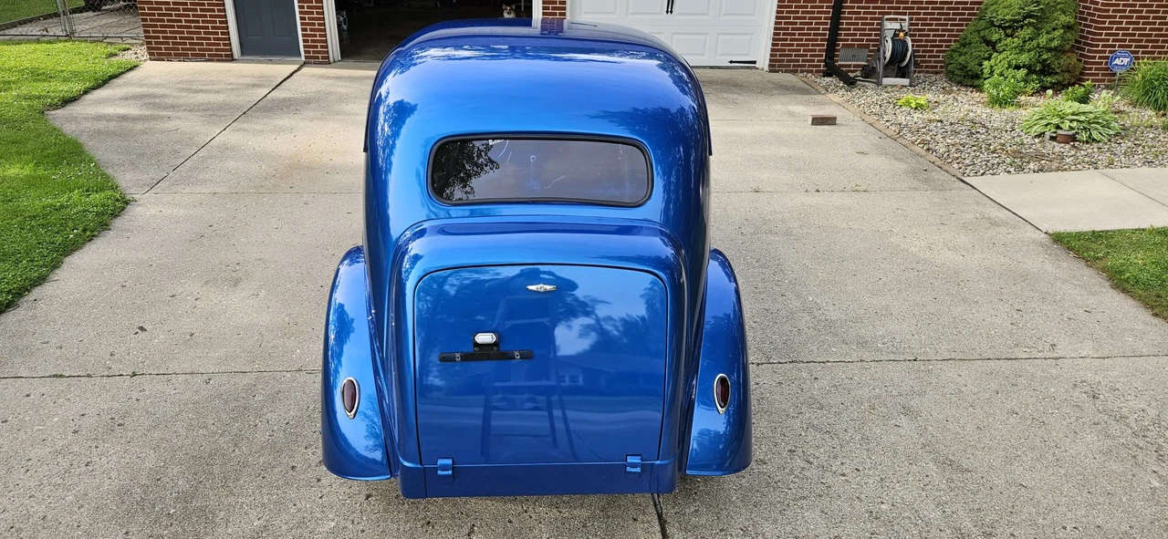 Ford Anglia - Image 17 of 31