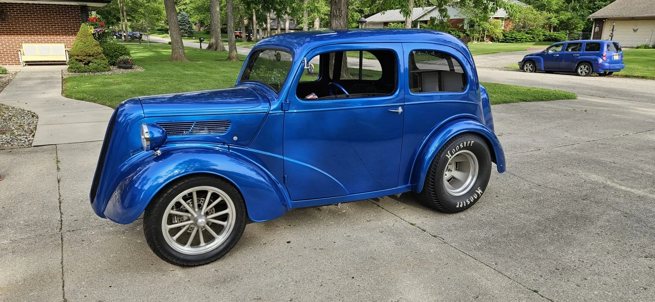 Ford Anglia - Image 12 of 31