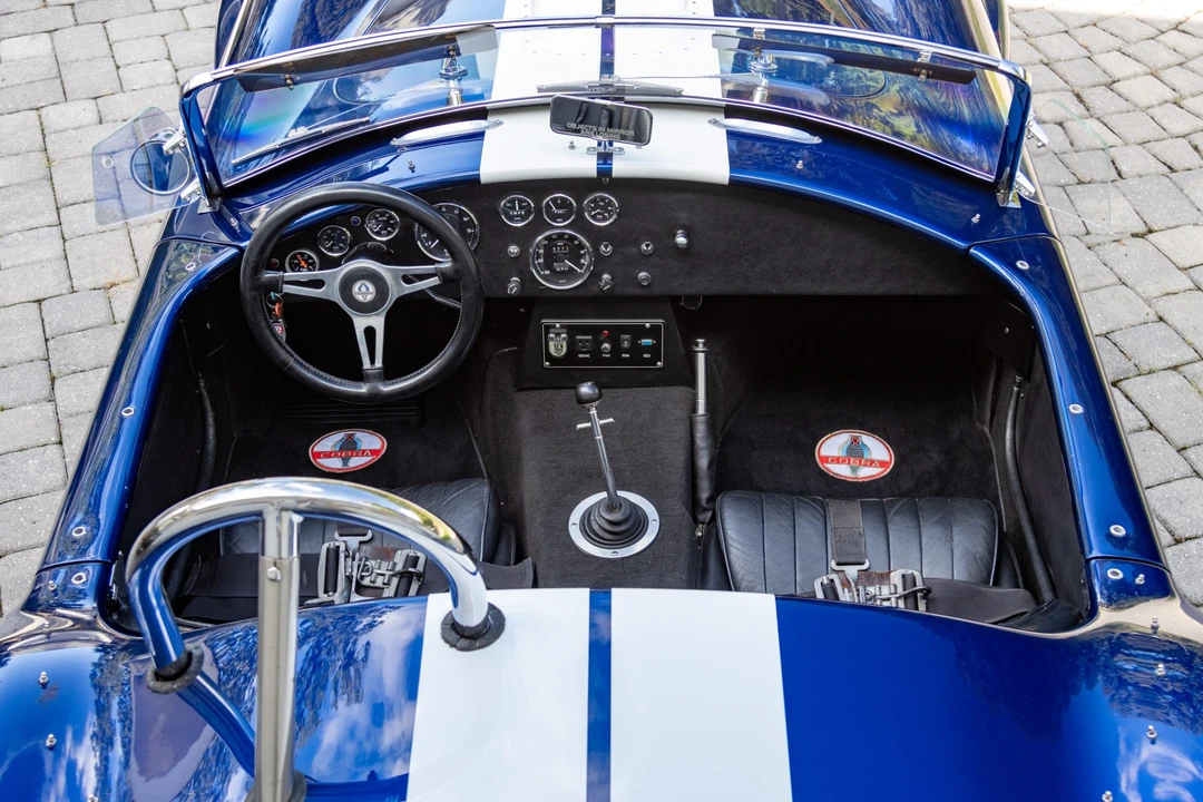 Shelby Cobra Replica - Image 28 of 31