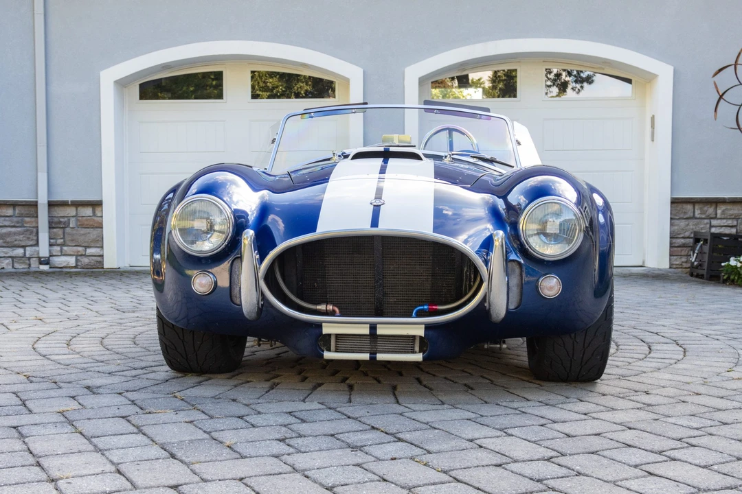 Shelby Cobra Replica - Image 17 of 31