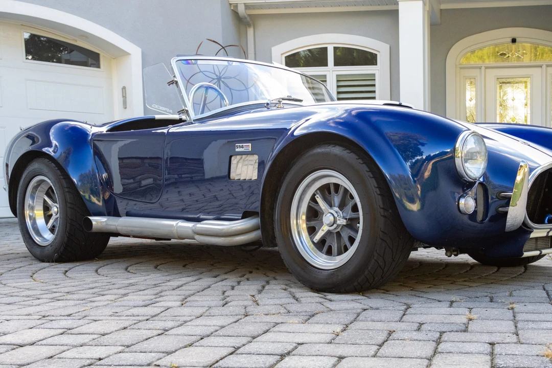 Shelby Cobra Replica - Image 15 of 31