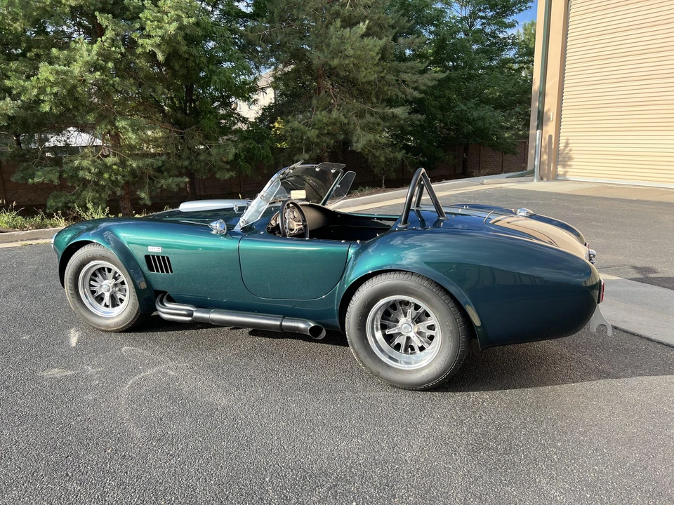 Shelby Cobra Replica - Image 14 of 31