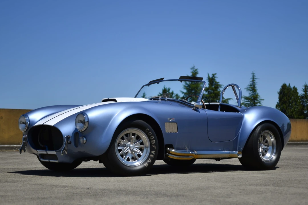 Shelby Cobra Replica - Image 2 of 31