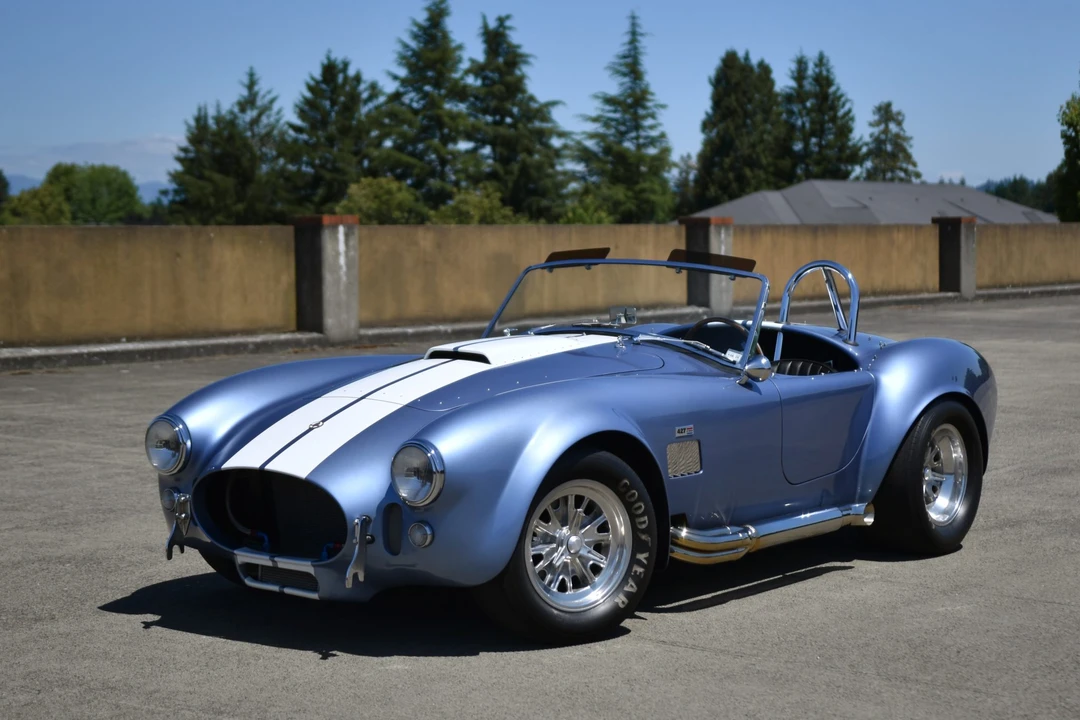 Shelby Cobra Replica - Image 4 of 31