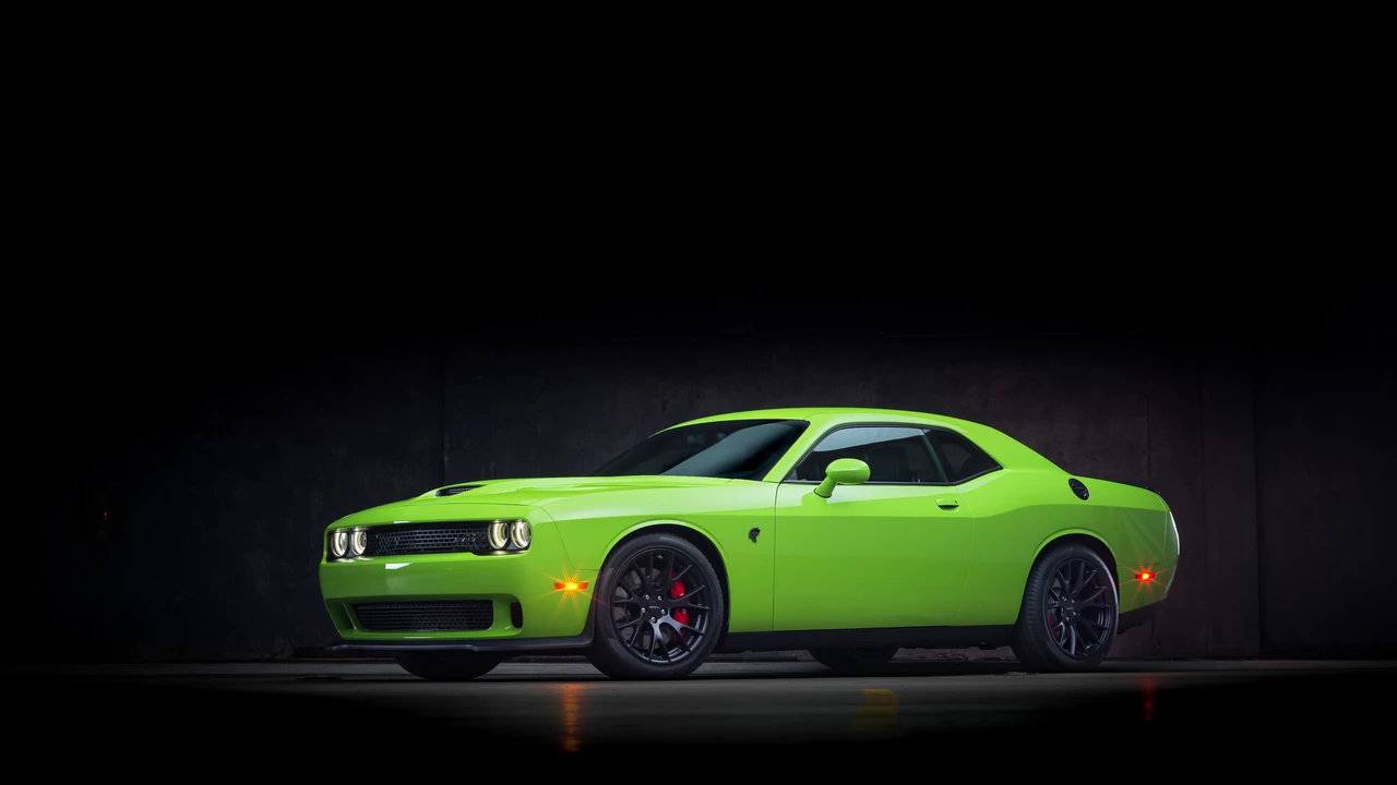 2015 Dodge Challenger SRT Hellcat 3rd Gen - Image 3 of 31
