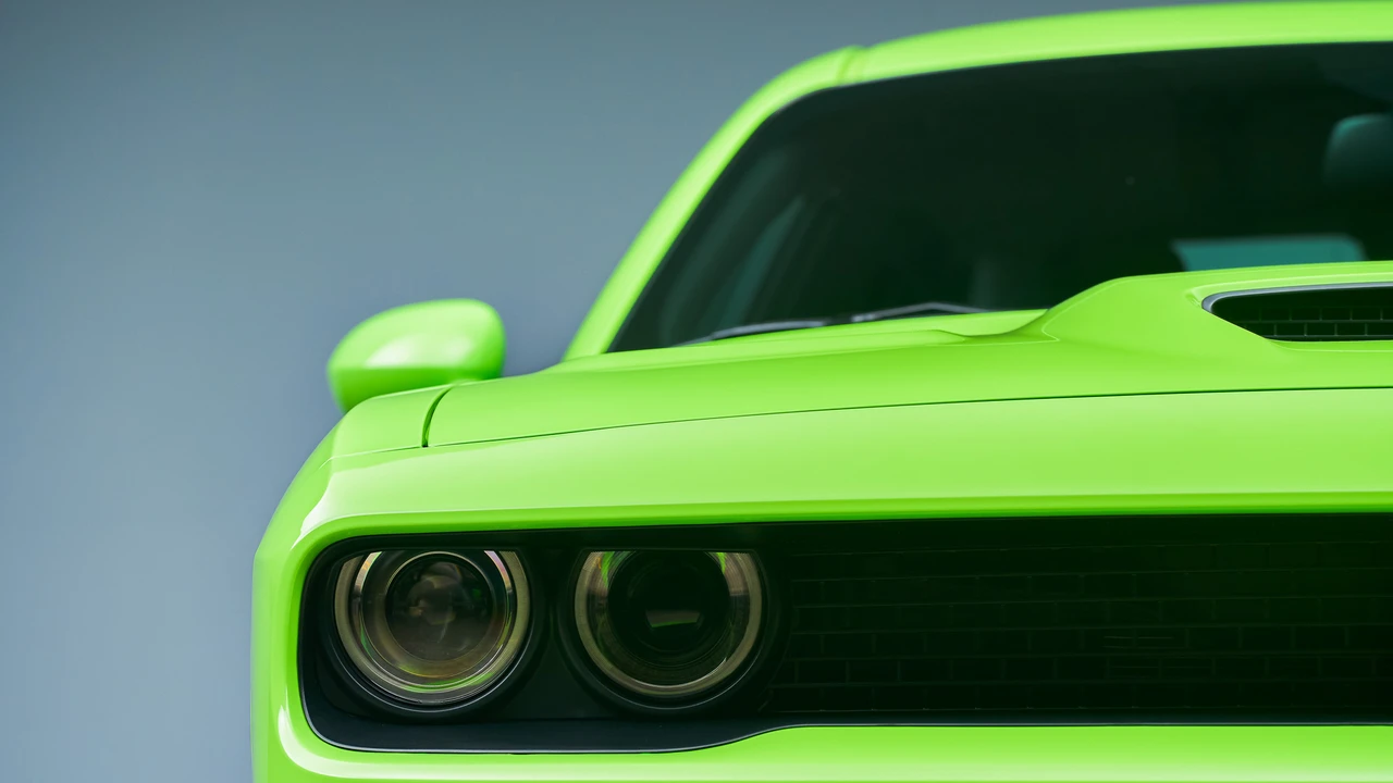 2015 Dodge Challenger SRT Hellcat 3rd Gen - Image 30 of 31