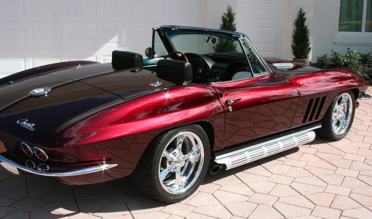 1965 Chevrolet Corvette C2 - Image 10 of 31