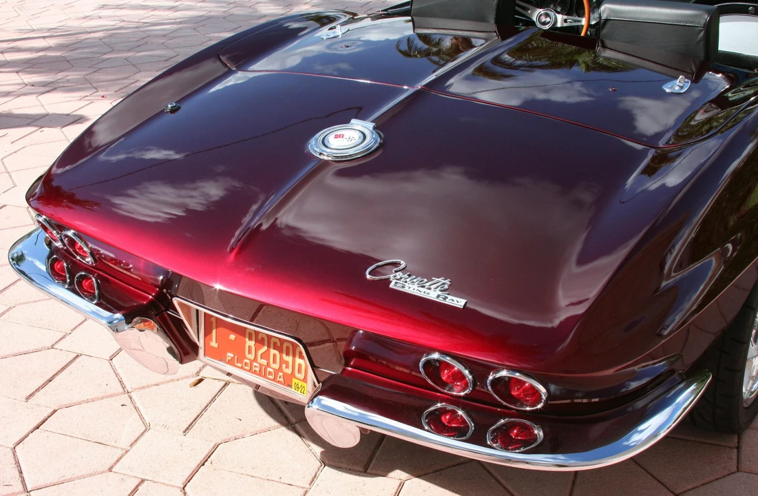 1965 Chevrolet Corvette C2 - Image 22 of 31