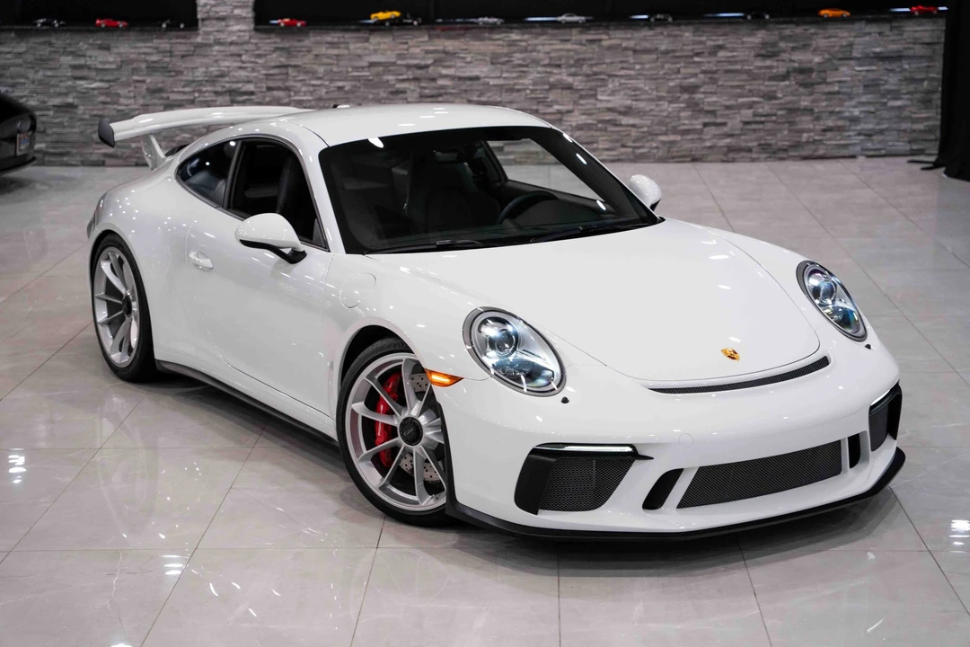 2018 Porsche 991 GT3 - Image 26 of 31
