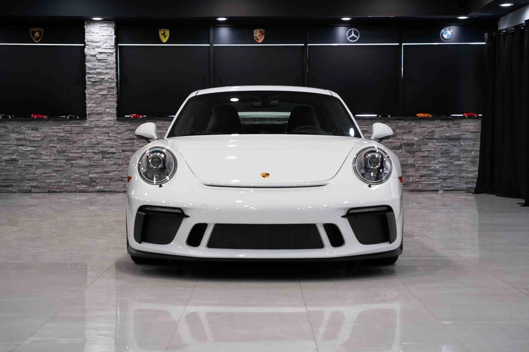 2018 Porsche 991 GT3 - Image 19 of 31