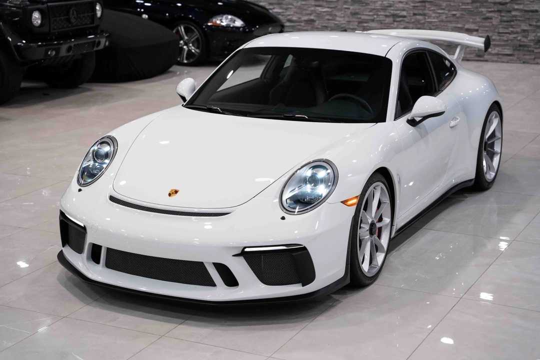 2018 Porsche 991 GT3 - Image 17 of 31