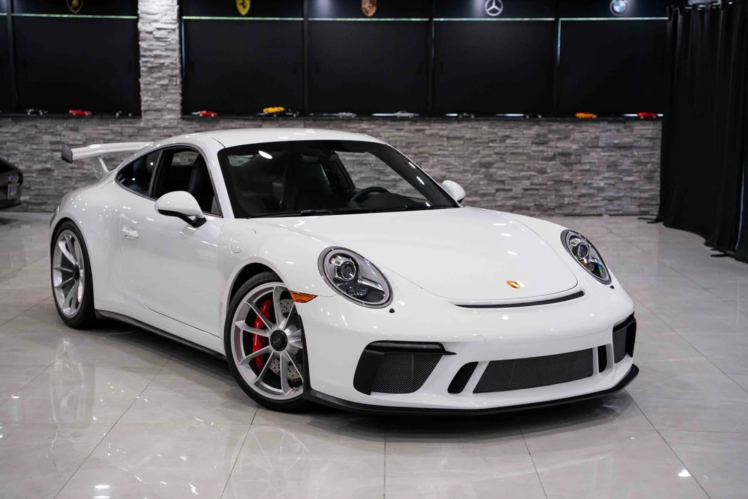 2018 Porsche 991 GT3 - Image 25 of 31