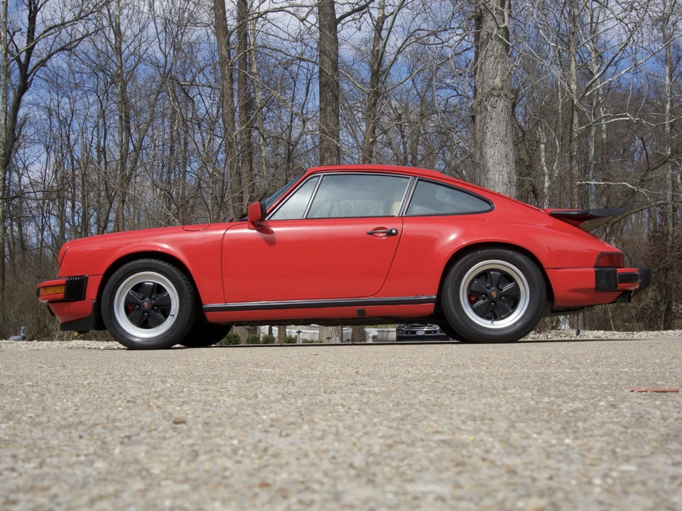 1985 Porsche 911 Carrera 3.2 - Image 17 of 31