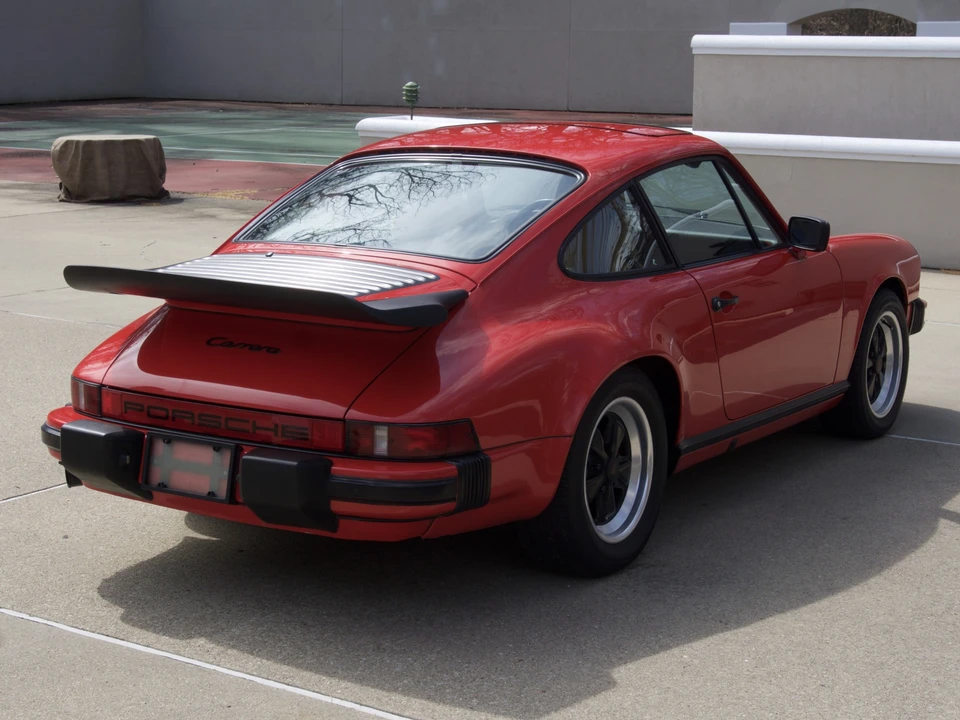 1985 Porsche 911 Carrera 3.2 - Image 11 of 31