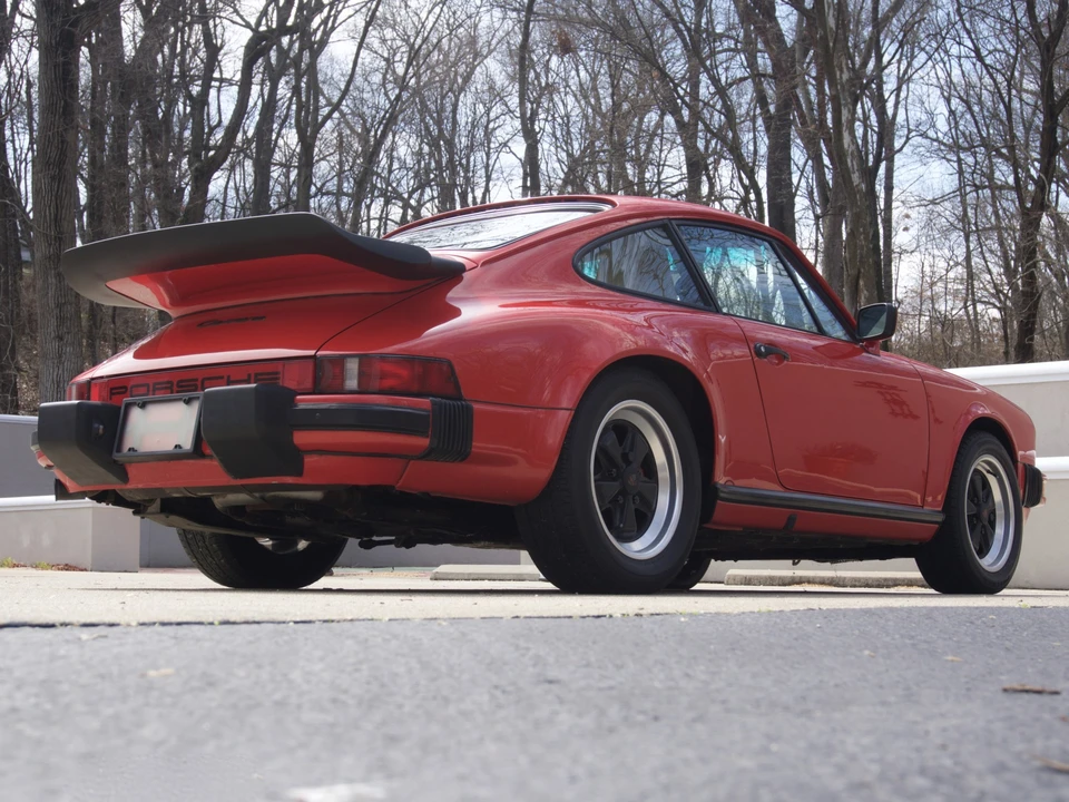 1985 Porsche 911 Carrera 3.2 - Image 10 of 31