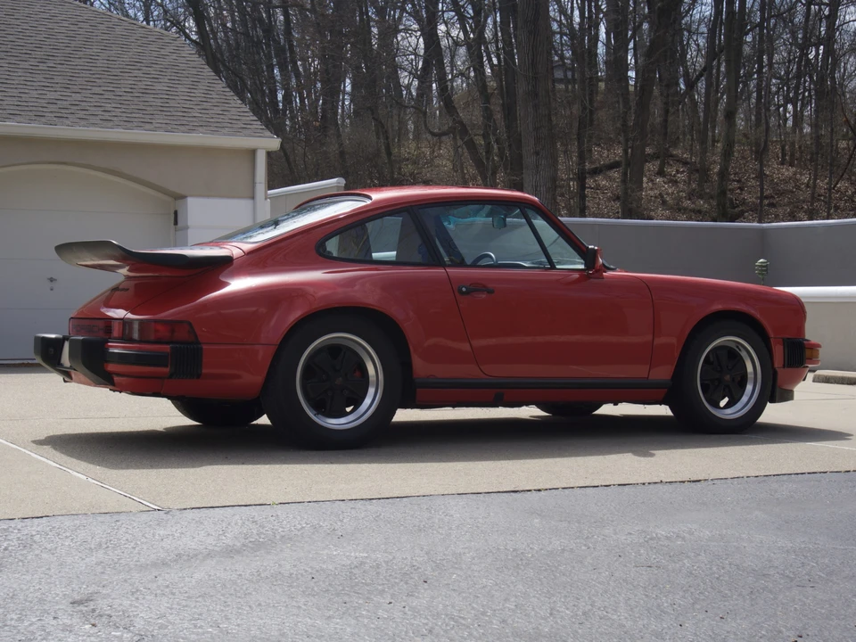 1985 Porsche 911 Carrera 3.2 - Image 8 of 31