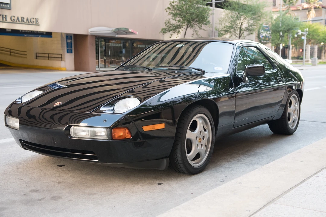 1987 Porsche 928 S4 - Image 11 of 31